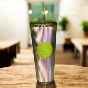 NEW Starbucks Pleated Green Apple & Lilac Grande Cold Cup 24oz